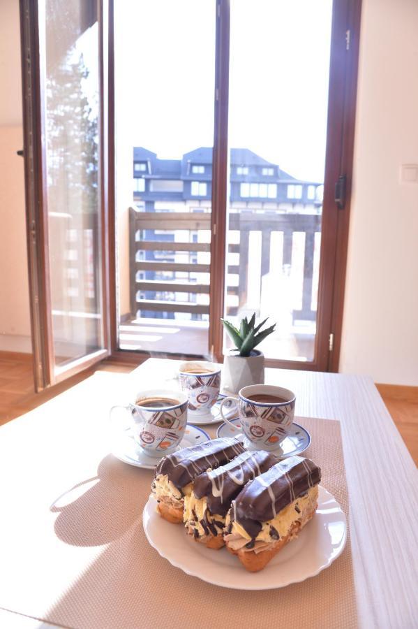 Apartmani Sloboda ซลาตีบอร์ ภายนอก รูปภาพ